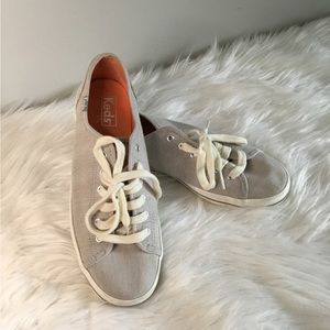 KEDs sneakers.   Woman’s size 7.5.   Very good condition.